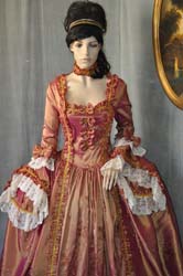 Costume-Storico-Nobildonna-Veneziana-Taffeta (3)