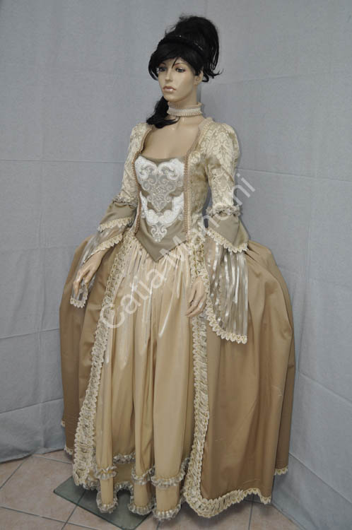 costume storico donna 1700 (1)