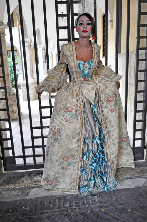 Vestito Storico Donna 1700 (4)