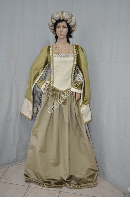 vestiti abiti medievali donna (1)