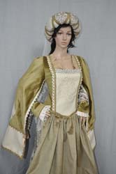 vestiti abiti medievali donna (2)