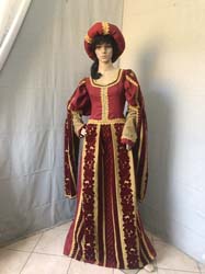 abito medievale corteo (1)