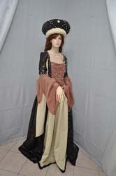 costumes historic Renaissance woman (14)