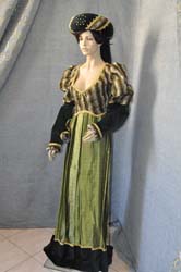 vestito medioevale donna (1)