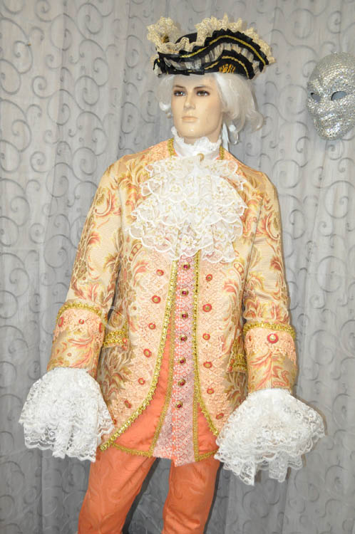 costumi storici 1720 (4)