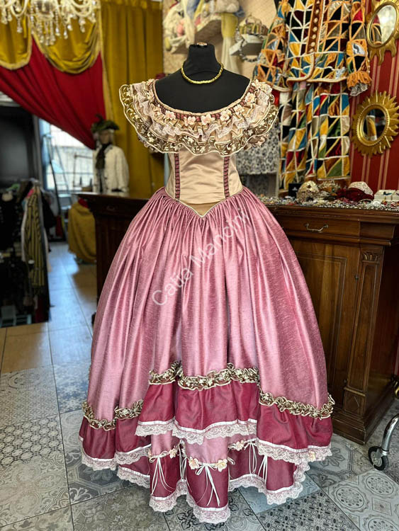 abito storico 1800 (1)