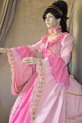 Marie Antoinette Bals de Versailles Costume (13)