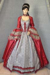 costume storico donna teatro 1700