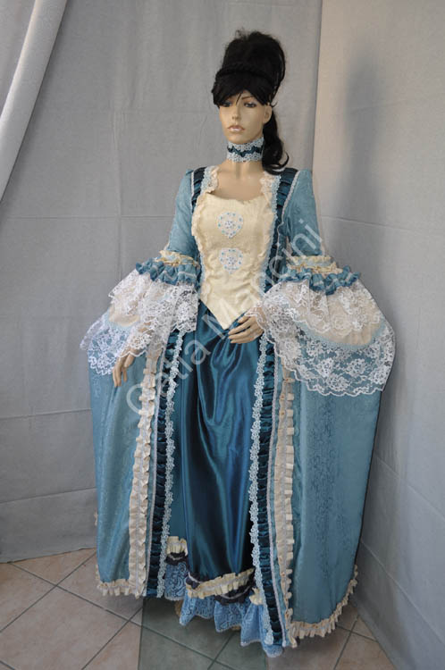 Costume Marie Antoinette of 1700 women (6)