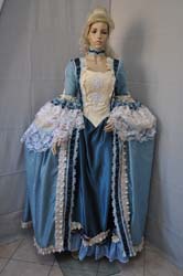 Costume Marie Antoinette of 1700 women (3)