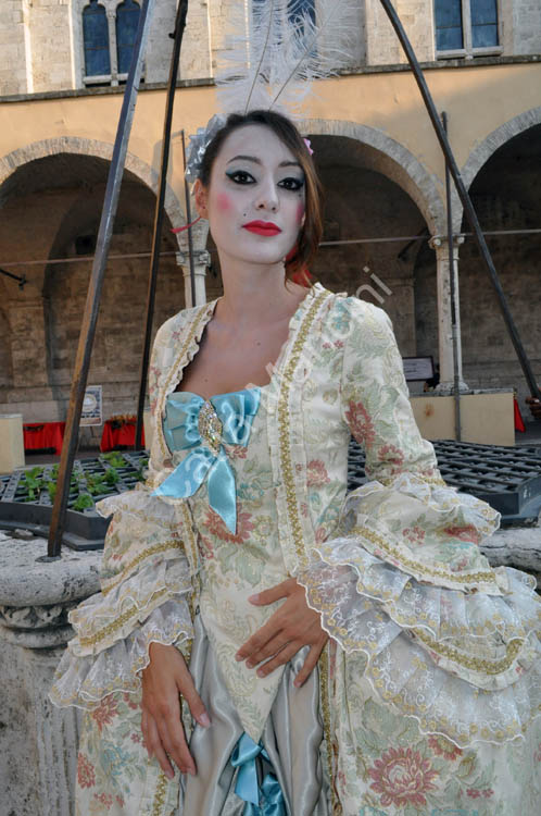 Vestito Storico Donna 1700 (14)