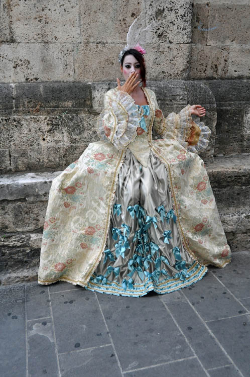 Vestito Storico Donna 1700 (3)
