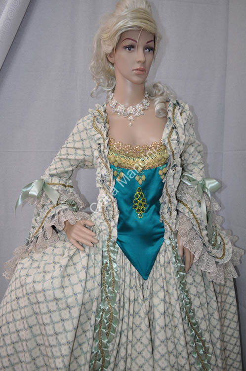 costume storico donna 1700  (15)