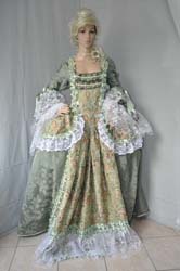 vestito del settecento 1700 (2)