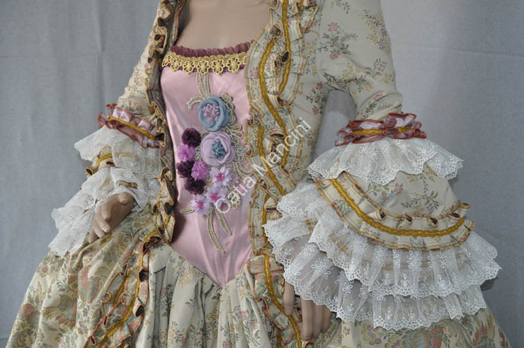 Vestiti settecento donna venezia (4)