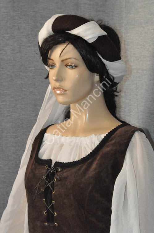 Abbigliamento locandiera medievale (9)