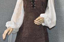 Abbigliamento locandiera medievale (4)