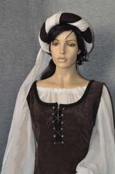 Abbigliamento locandiera medievale (5)